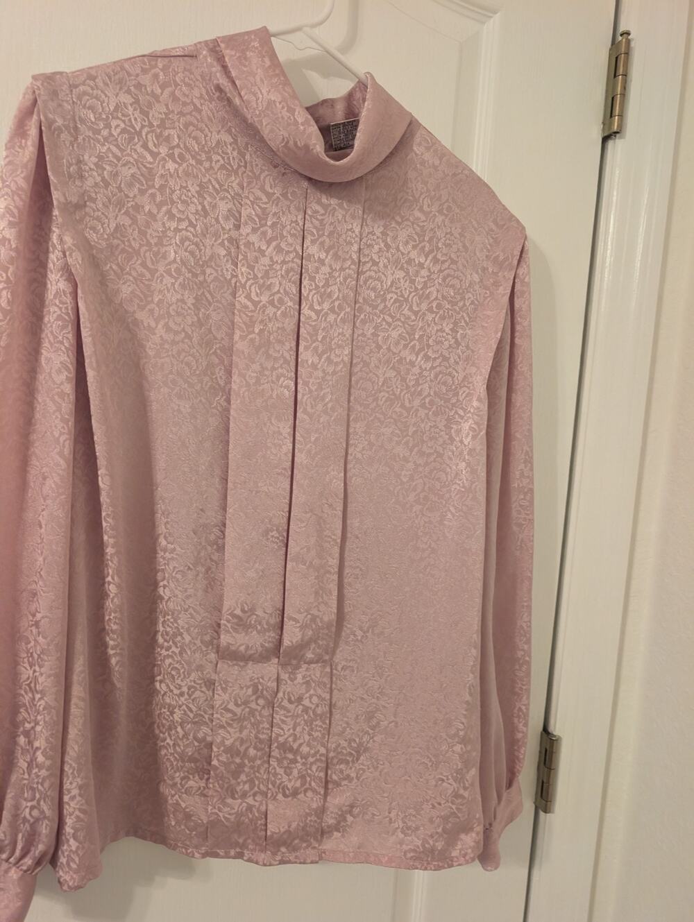 Vintage Dana Alexander Pink Pleated Blouse Tuxedo Front Chiffon Size 16